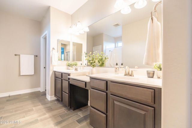 2236 W MADISEN MARIE Avenue, San Tan Valley, AZ 85144