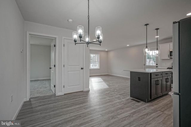 3 MYRTLE AVE, Gloucester City, NJ 08030