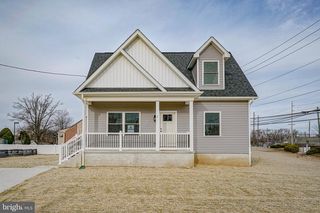 3 MYRTLE AVE, Gloucester City, NJ 08030