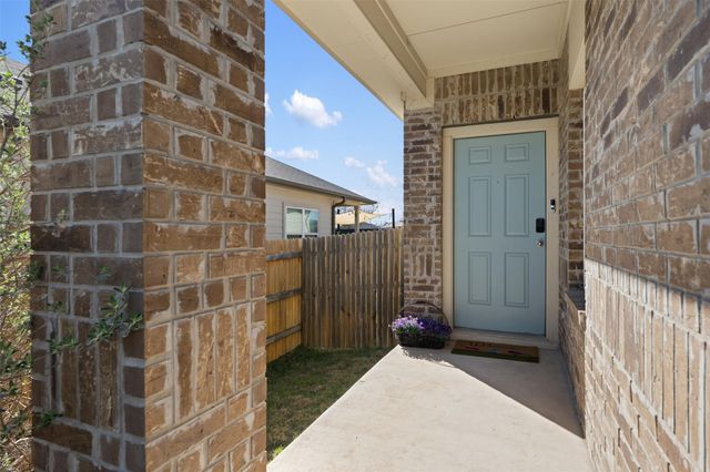 128 Presidential PATH, Liberty Hill, TX 78642