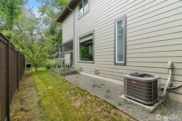 35517 56th Avenue S, Auburn, WA 98001