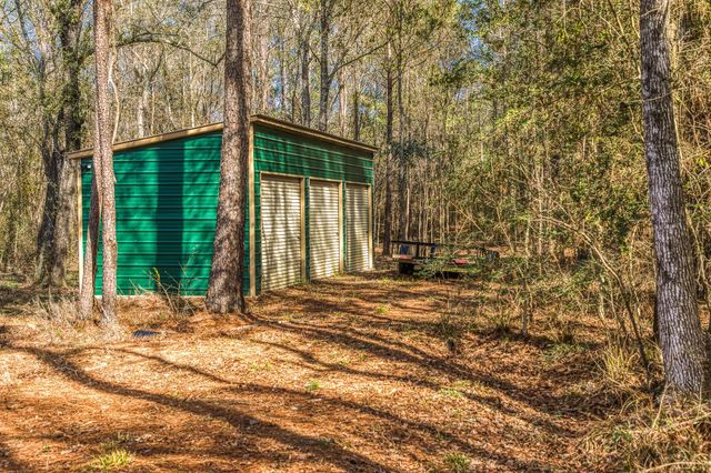 5280 Whitaker Way, Anderson, TX 77830