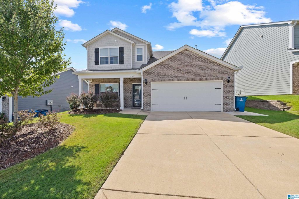 237 PARK CREST RUN, Chelsea, AL 35043