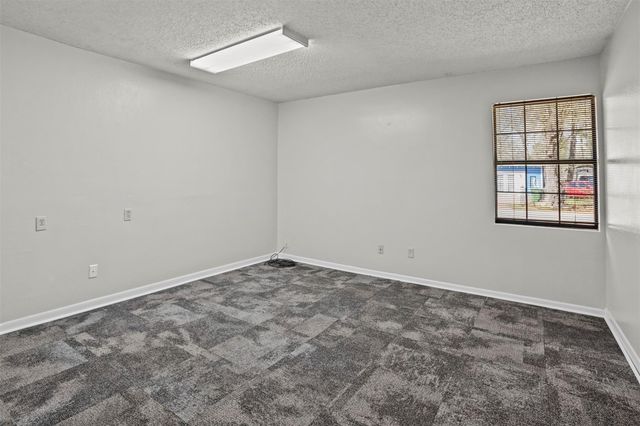 206 S Fenner Avenue, Cleveland, TX 77327