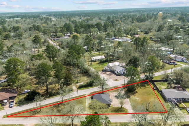 206 S Fenner Avenue, Cleveland, TX 77327