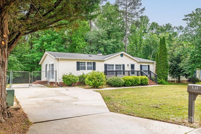 1232 Salvadore Court, Gastonia, NC 28052