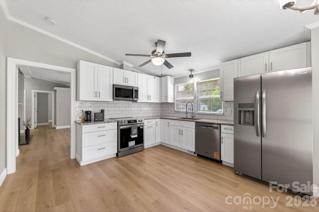 1232 Salvadore Court, Gastonia, NC 28052