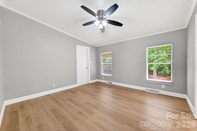 1232 Salvadore Court, Gastonia, NC 28052