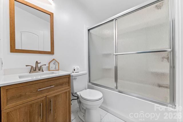 1232 Salvadore Court, Gastonia, NC 28052