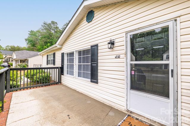 1232 Salvadore Court, Gastonia, NC 28052