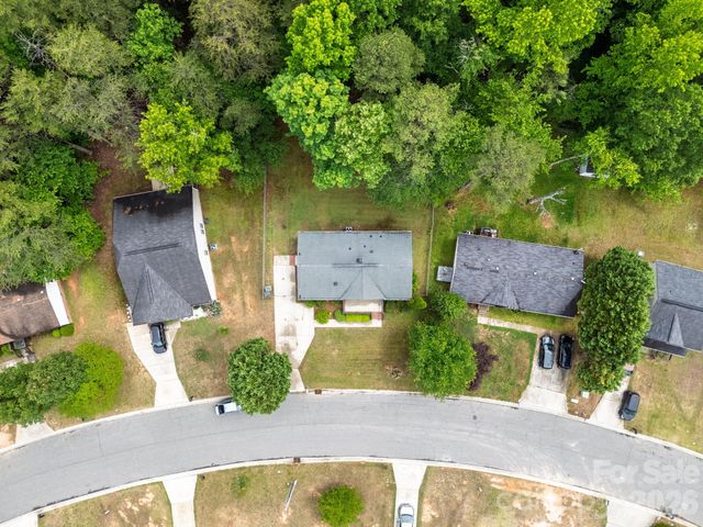 1232 Salvadore Court, Gastonia, NC 28052