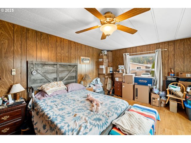 10701 Se HIGHWAY 212 W6, Clackamas, OR 97015