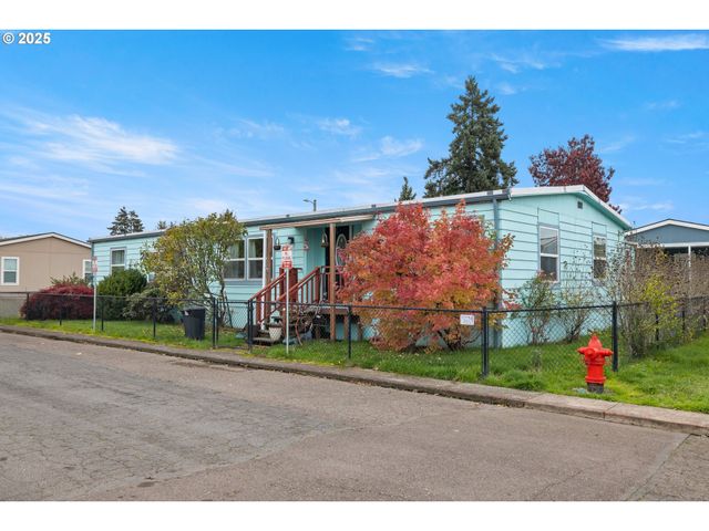 10701 Se HIGHWAY 212 W6, Clackamas, OR 97015