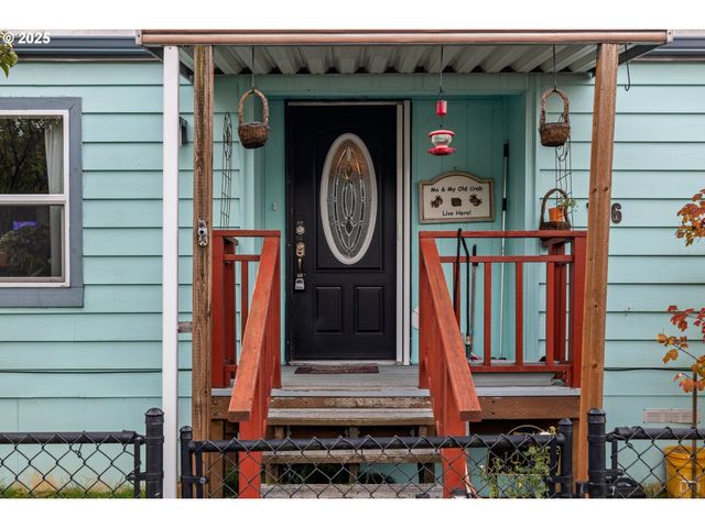 10701 Se HIGHWAY 212 W6, Clackamas, OR 97015