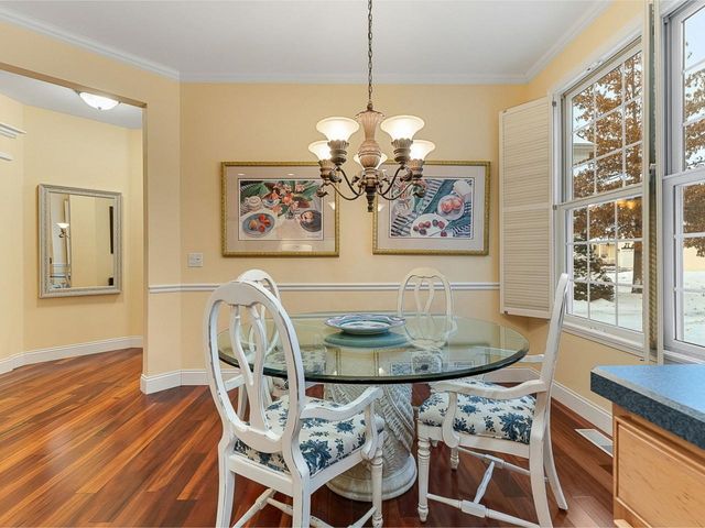 15 Upswept Lane, South Burlington, VT 05403