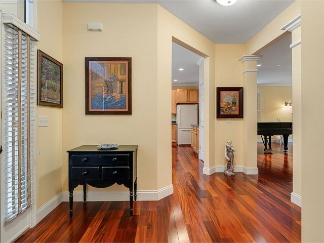 15 Upswept Lane, South Burlington, VT 05403