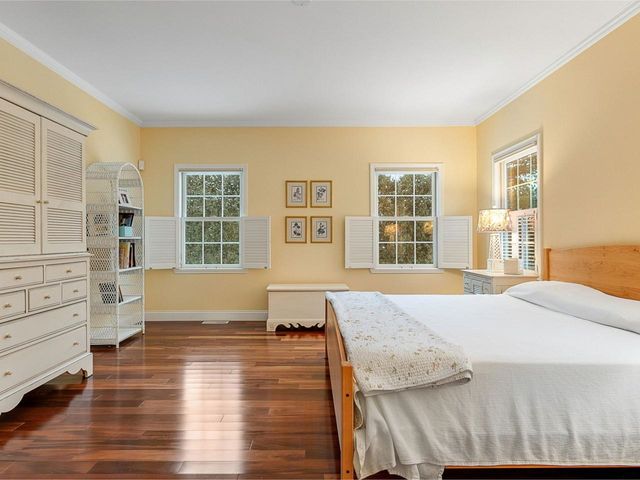 15 Upswept Lane, South Burlington, VT 05403