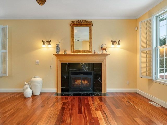 15 Upswept Lane, South Burlington, VT 05403