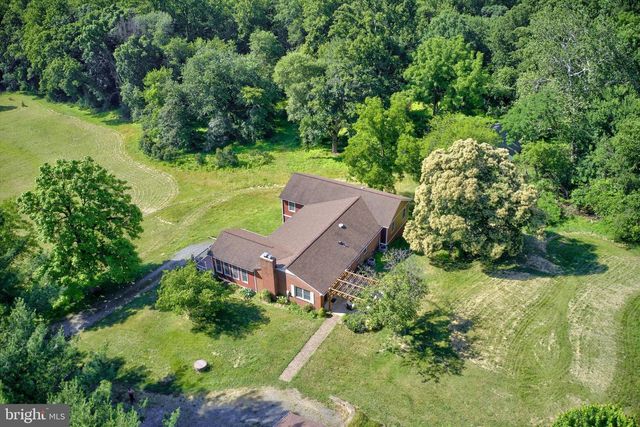 13471 SAGLE RD, Hillsboro, VA 20132