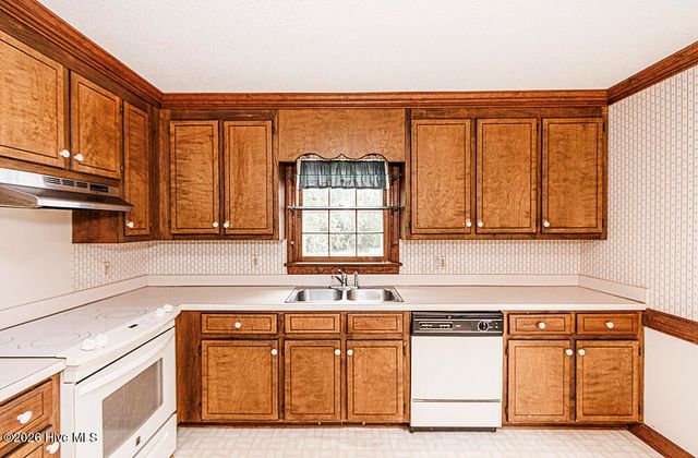 2800 Horseshoe Drive, Rocky Mount, NC 27804