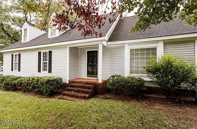 2800 Horseshoe Drive, Rocky Mount, NC 27804