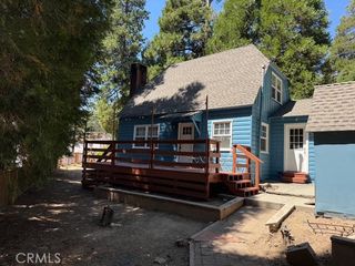 229 Oak Drive, Lake Arrowhead, CA 92352