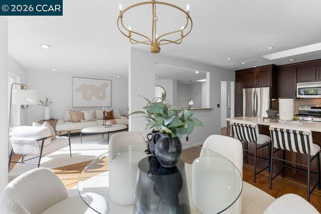 121 Bradford St, San Francisco, CA 94110