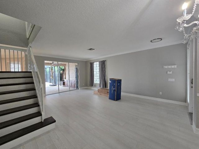 8696 Woodgrove Harbor Lane, Boynton Beach, FL 33473