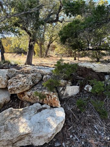 1392 Johnson Road, Canyon Lake, TX 78133