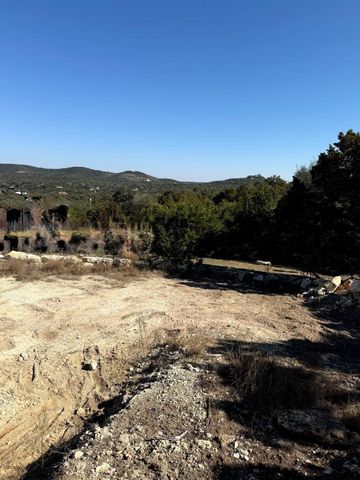 1392 Johnson Road, Canyon Lake, TX 78133