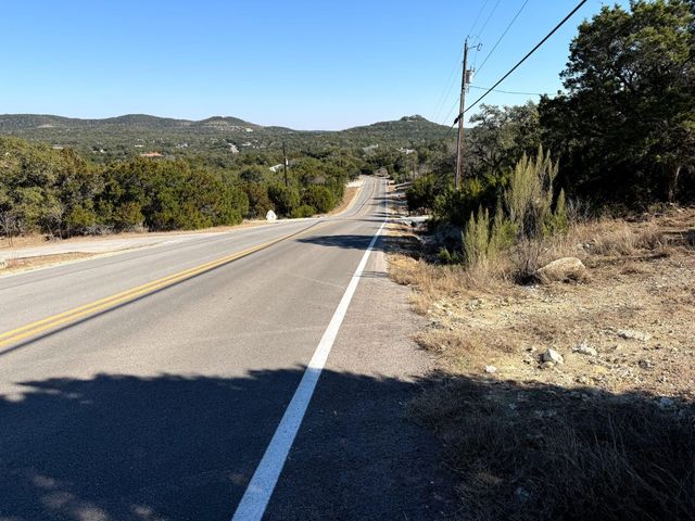 1392 Johnson Road, Canyon Lake, TX 78133