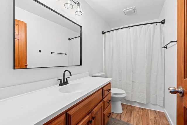 2280 SOUTHERN CROSS ROAD, Green Bay, WI 54303