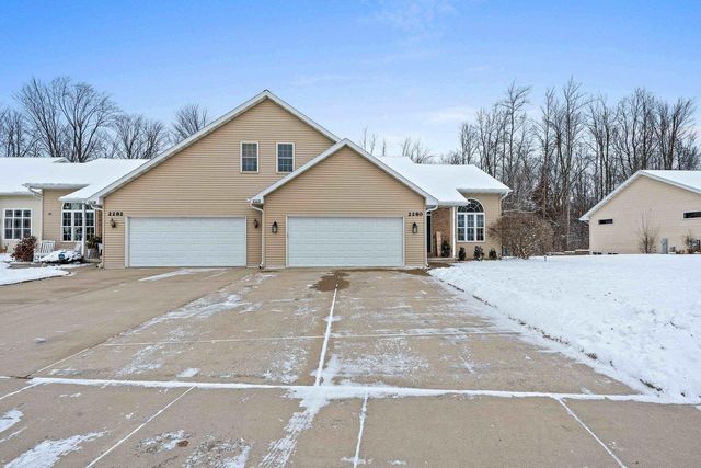 2280 SOUTHERN CROSS ROAD, Green Bay, WI 54303