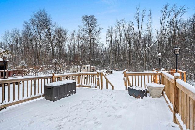 2280 SOUTHERN CROSS ROAD, Green Bay, WI 54303