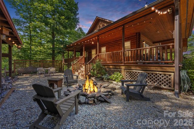 128 Hummingbird Lane, Almond, NC 28702