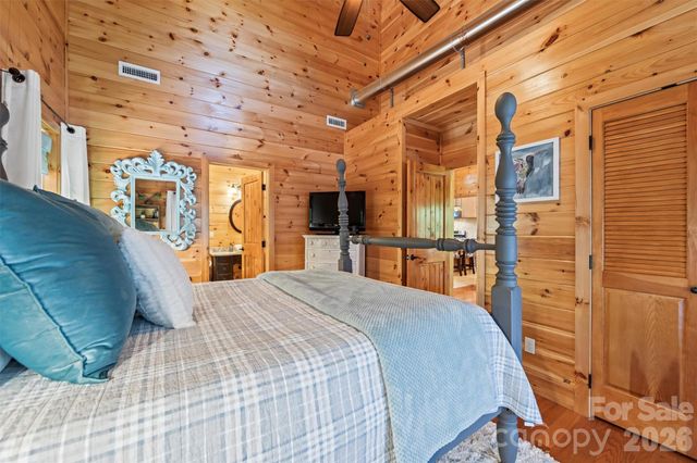 128 Hummingbird Lane, Almond, NC 28702