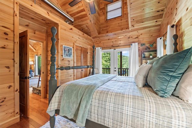 128 Hummingbird Lane, Almond, NC 28702