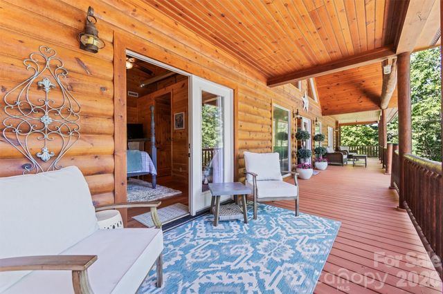 128 Hummingbird Lane, Almond, NC 28702