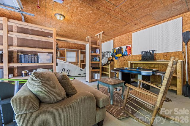 128 Hummingbird Lane, Almond, NC 28702