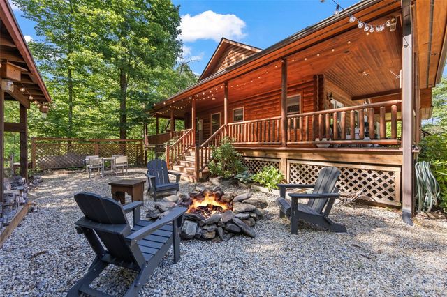128 Hummingbird Lane, Almond, NC 28702