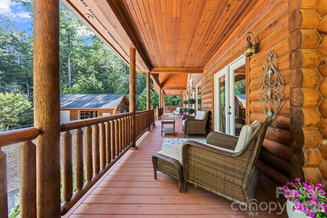 128 Hummingbird Lane, Almond, NC 28702