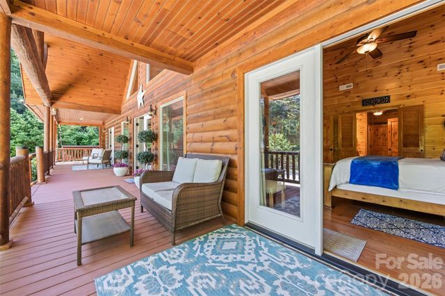 128 Hummingbird Lane, Almond, NC 28702