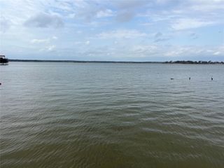 135 Island Park Drive, Gun Barrel City, TX 75156