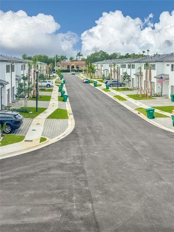 3770 SW 50th Avenue 3770, Pembroke Park, FL 33023