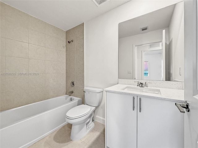 3770 SW 50th Avenue 3770, Pembroke Park, FL 33023