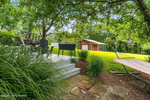 1618 Whittaker Rd, Crestwood, KY 40014