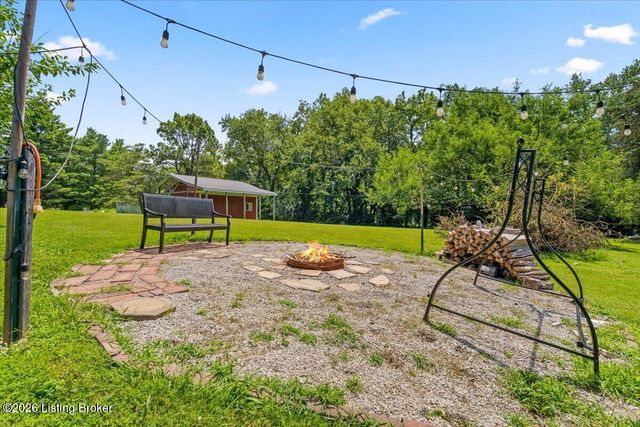 1618 Whittaker Rd, Crestwood, KY 40014
