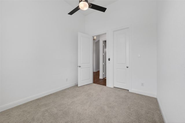 7457 Pondview Lane, Fort Worth, TX 76123