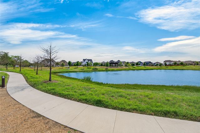 7457 Pondview Lane, Fort Worth, TX 76123