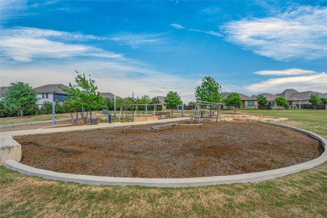 7457 Pondview Lane, Fort Worth, TX 76123